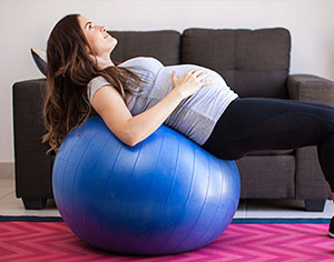 להתמודד עם החשקים בהריון ולשמור על המשקל הרצוי